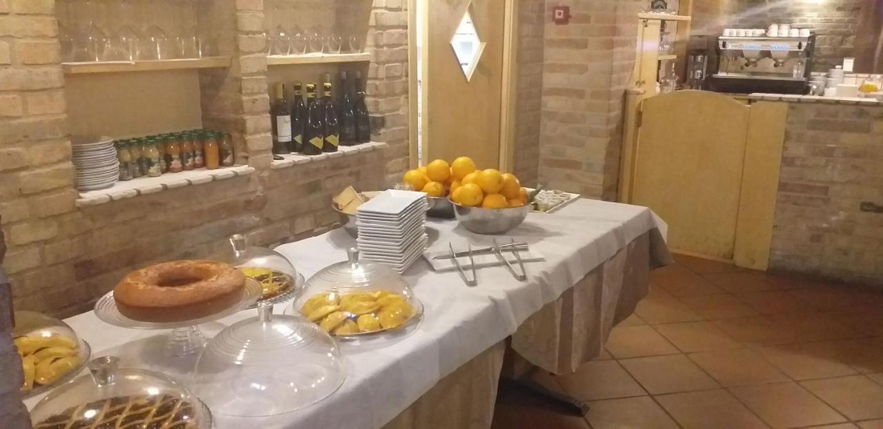 סארנאנו Hotel B&B Resort Fonte La Castellana מראה חיצוני תמונה