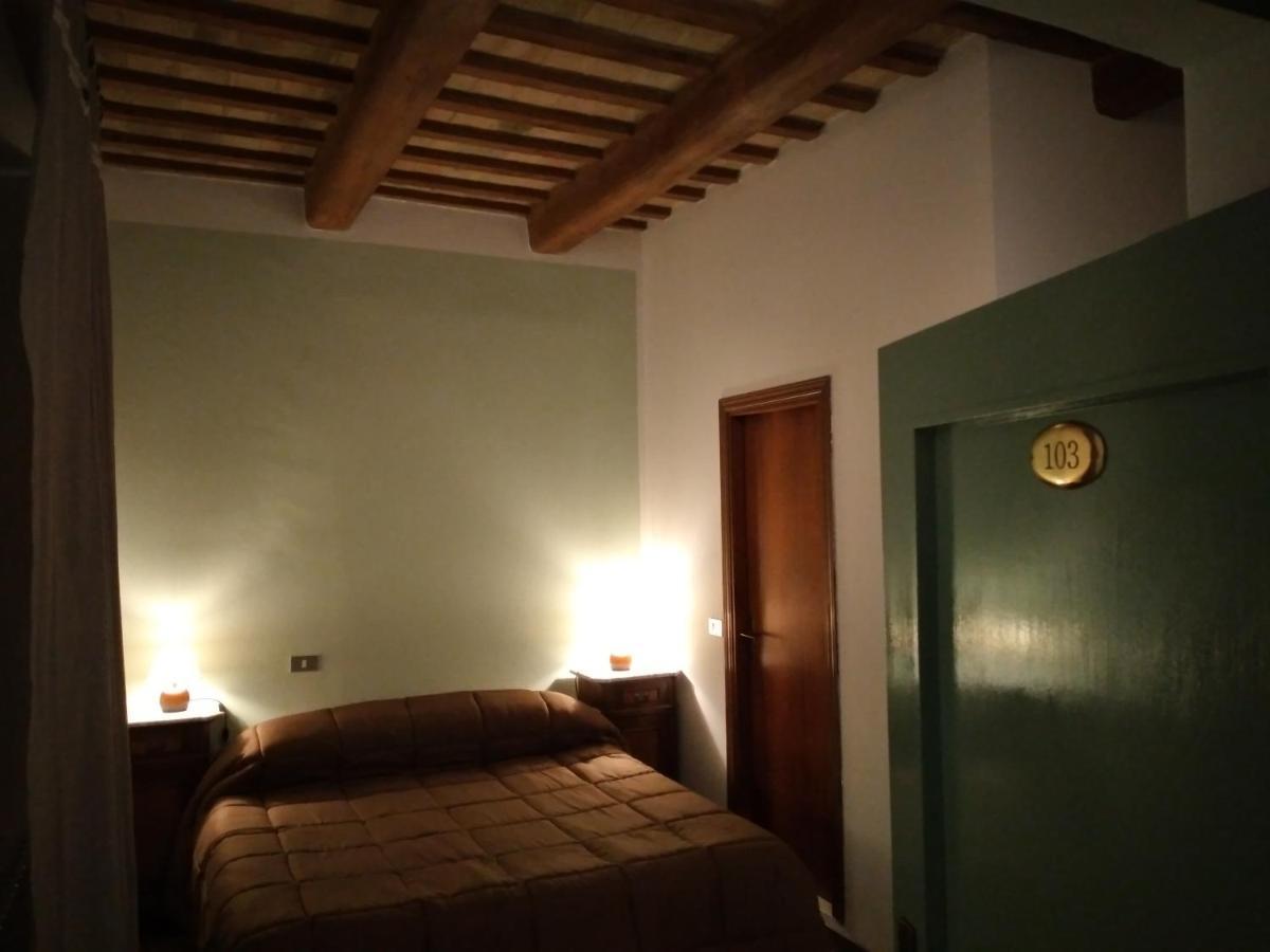 סארנאנו Hotel B&B Resort Fonte La Castellana מראה חיצוני תמונה