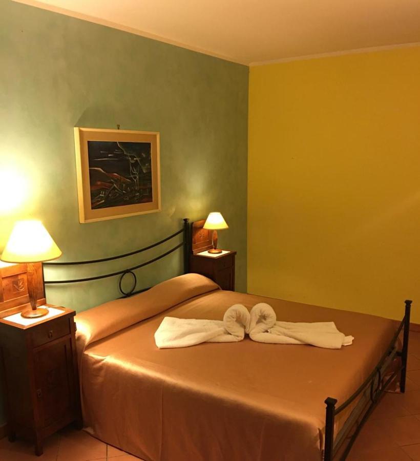 סארנאנו Hotel B&B Resort Fonte La Castellana מראה חיצוני תמונה