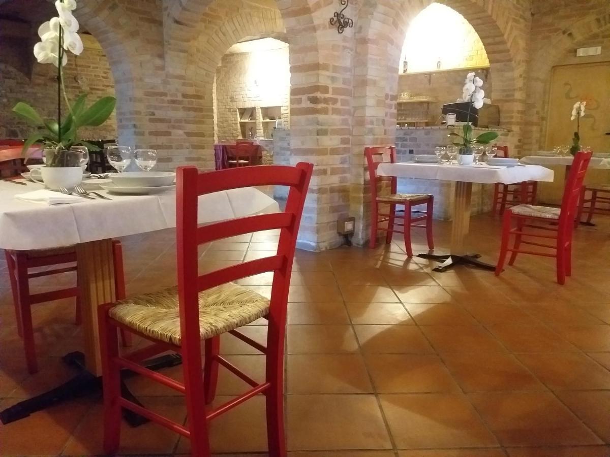 סארנאנו Hotel B&B Resort Fonte La Castellana מראה חיצוני תמונה